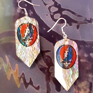 1987 Grateful Dead Handcrafted Dart Flight Earrings Holographic Steal Your Face